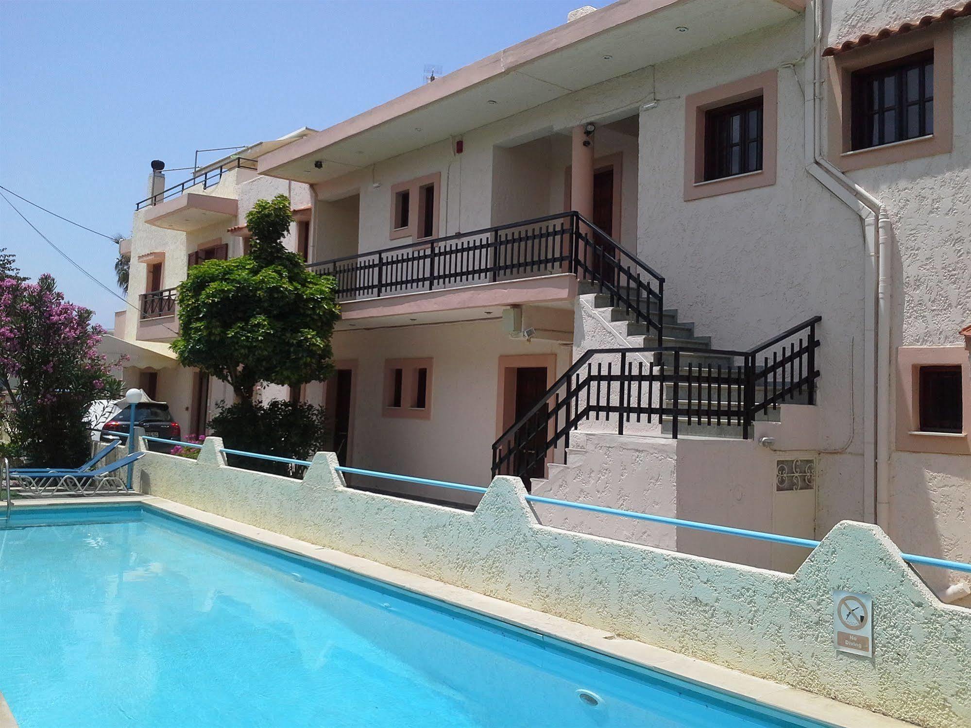 Amaril Apartment Platanes  Bagian luar foto