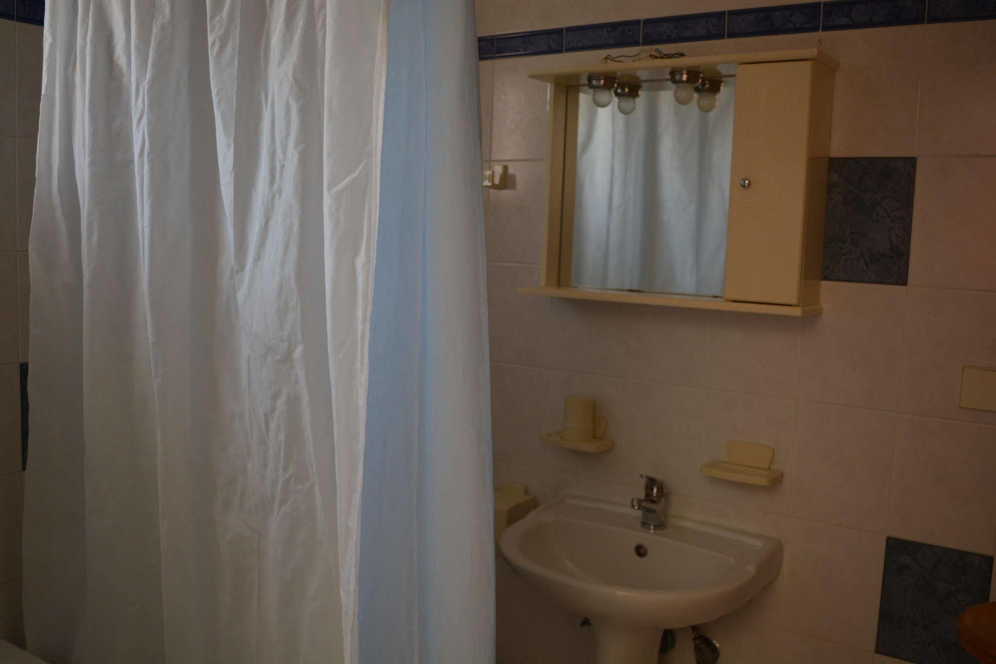 Amaril Apartment Platanes  Bagian luar foto