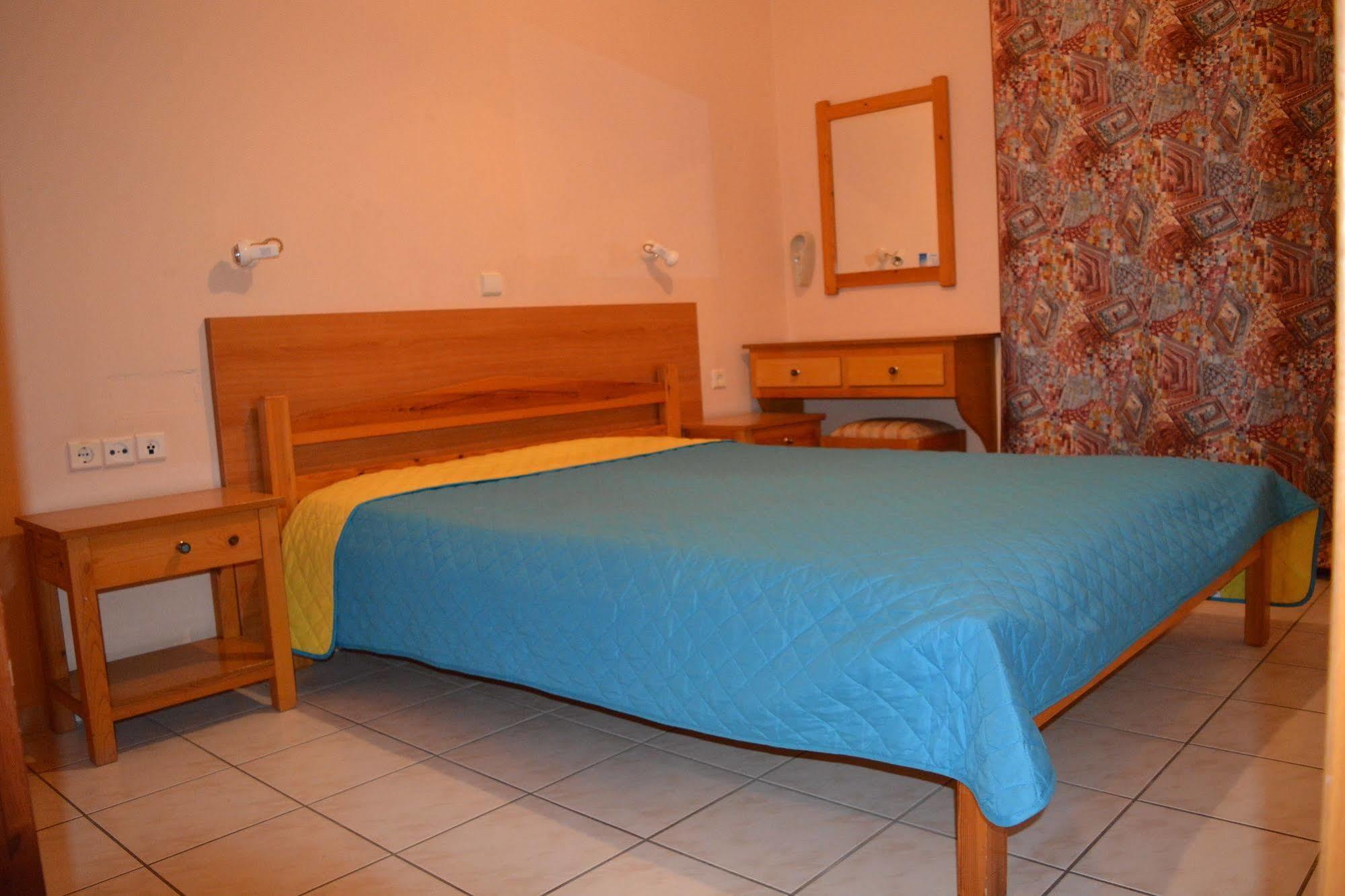 Amaril Apartment Platanes  Bagian luar foto