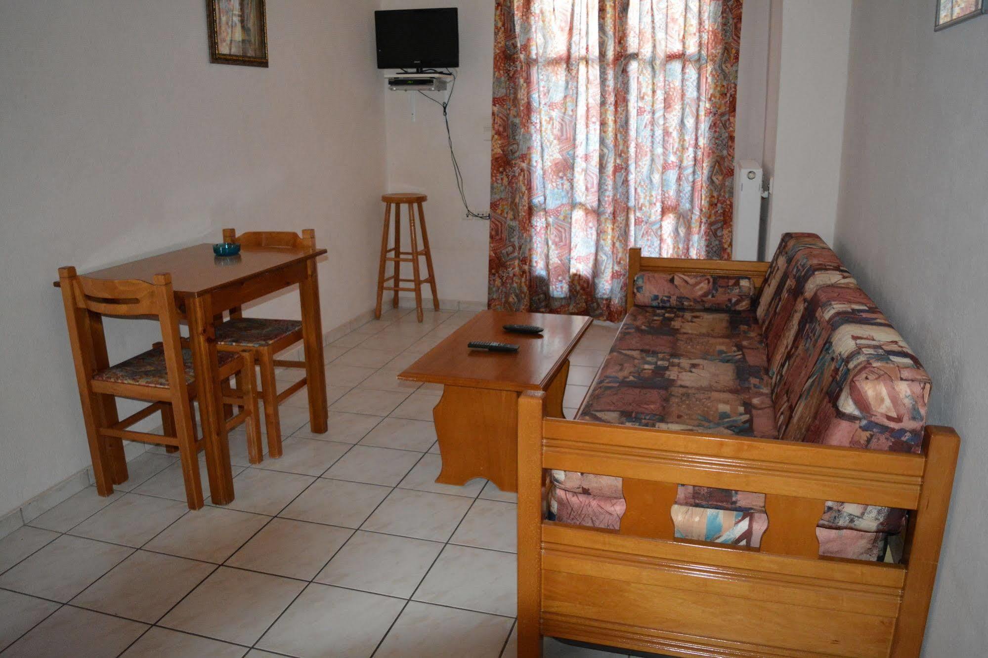 Amaril Apartment Platanes  Bagian luar foto